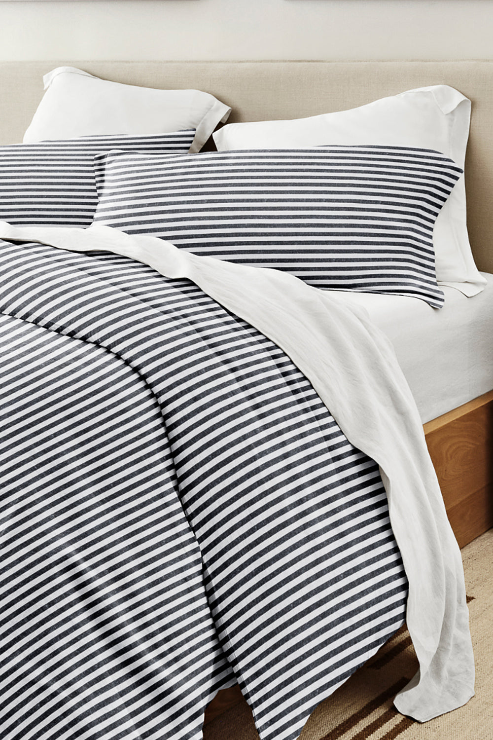 Yarn Dye Textured Stripe Duvet Cover Set