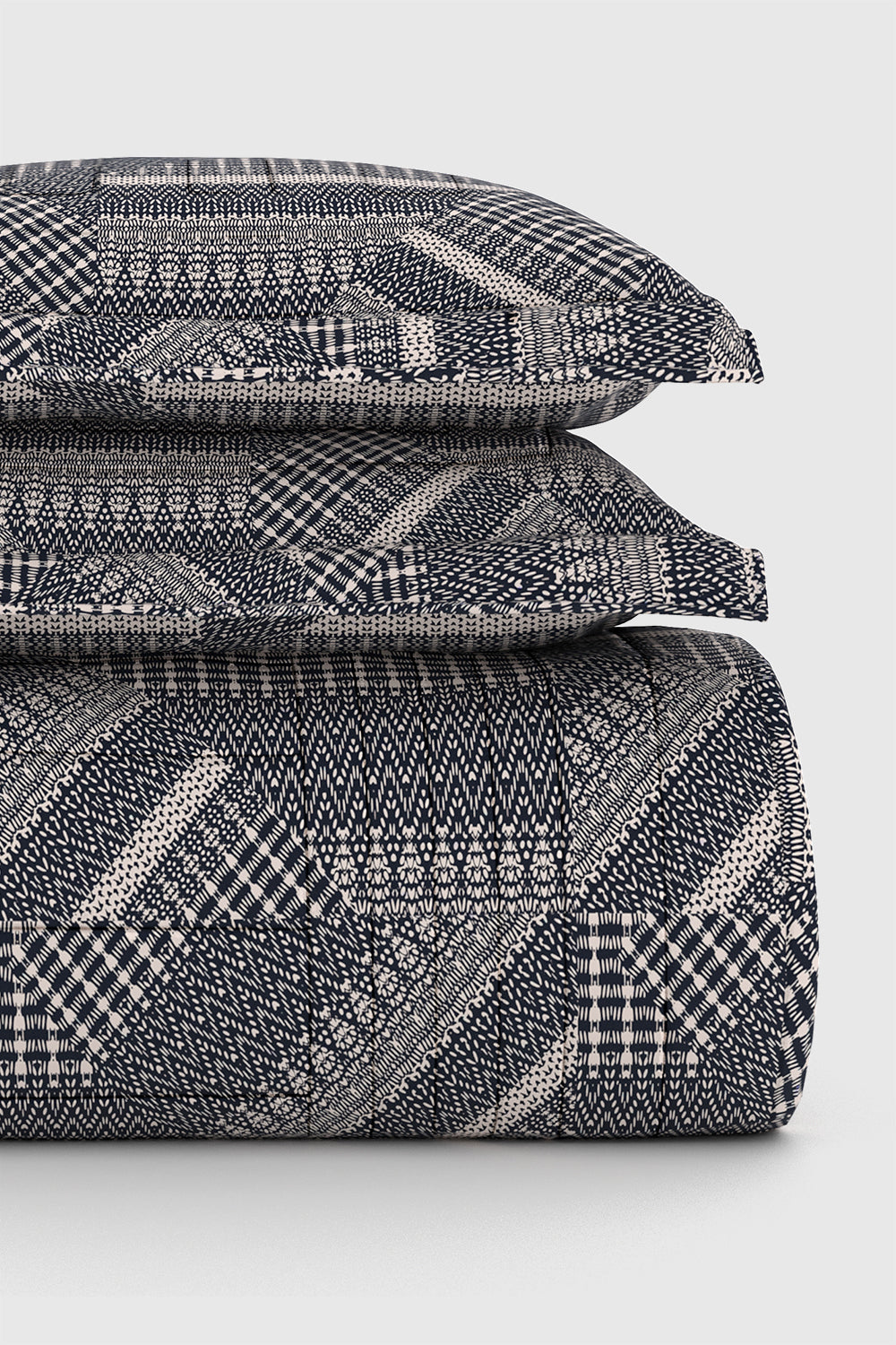 Aztec Weave Quilt Set