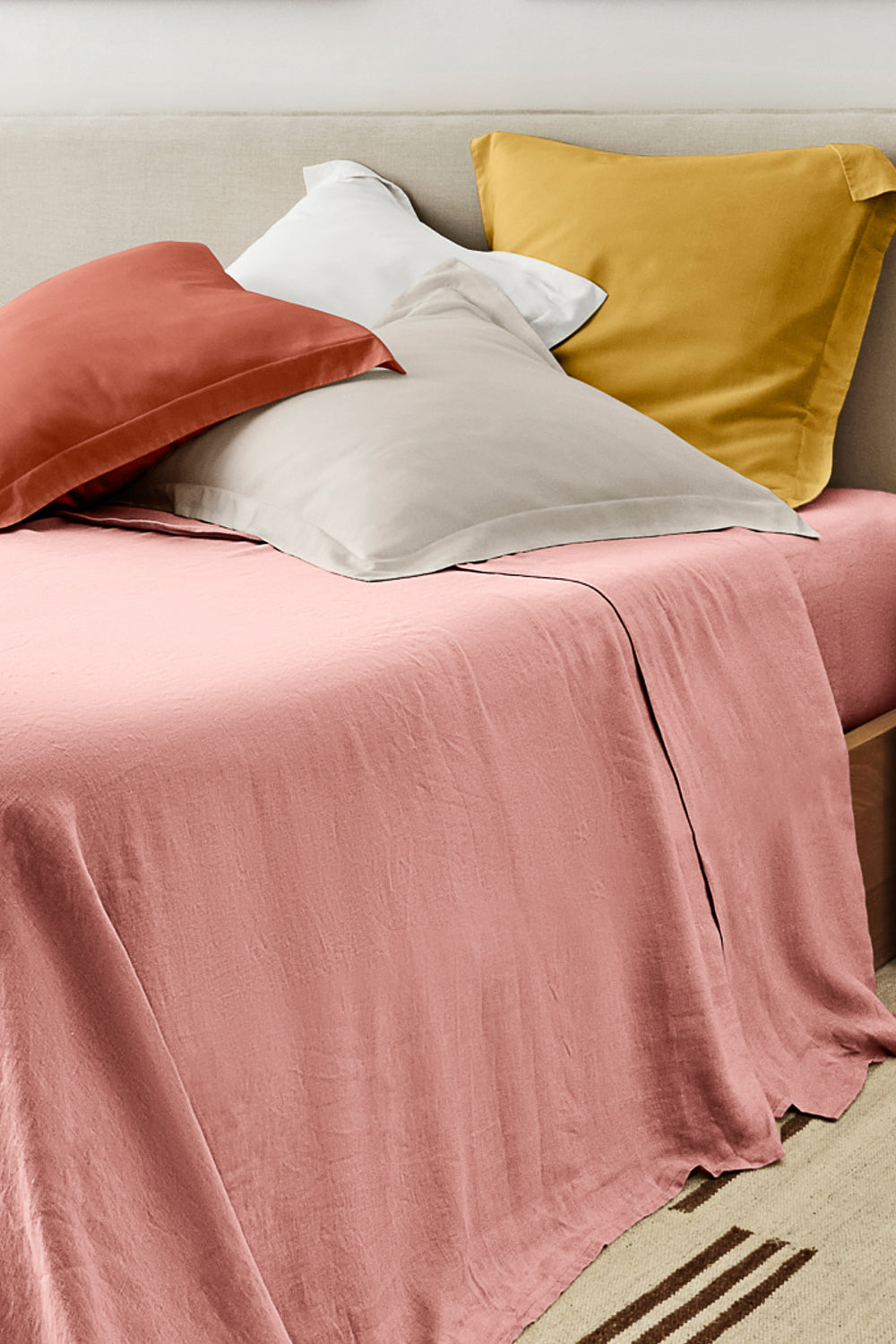White Bamboo/Linen Euro Sham
